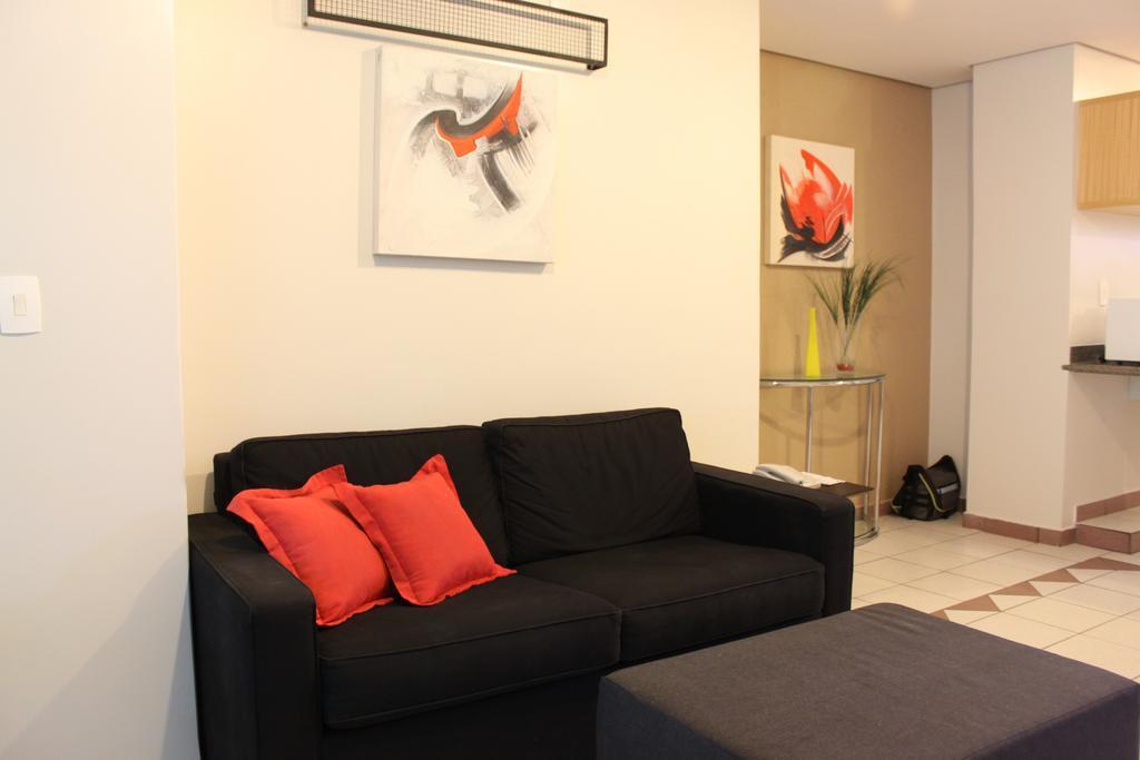 Bahamas Suite Hotel กัมโปกรันเด ภายนอก รูปภาพ